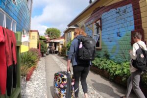 No backpackers or hostels for arrivals – govt