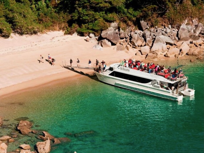 Wilsons Abel Tasman backs return of Great Walk land to Māori