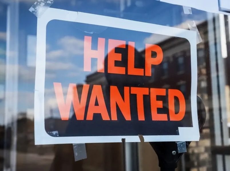 Tourism, hospo job adverts increase on Seek