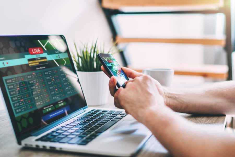 Online Casino Gambling Bill passes first reading