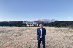 Kirton calls for political commitment to restoring Chateau Tongariro