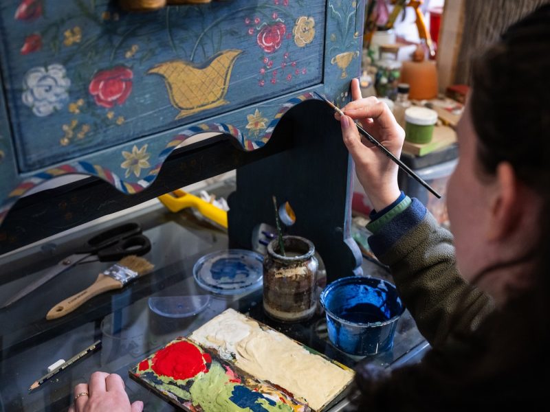 Hobbiton offers Behind The Scenes Tour