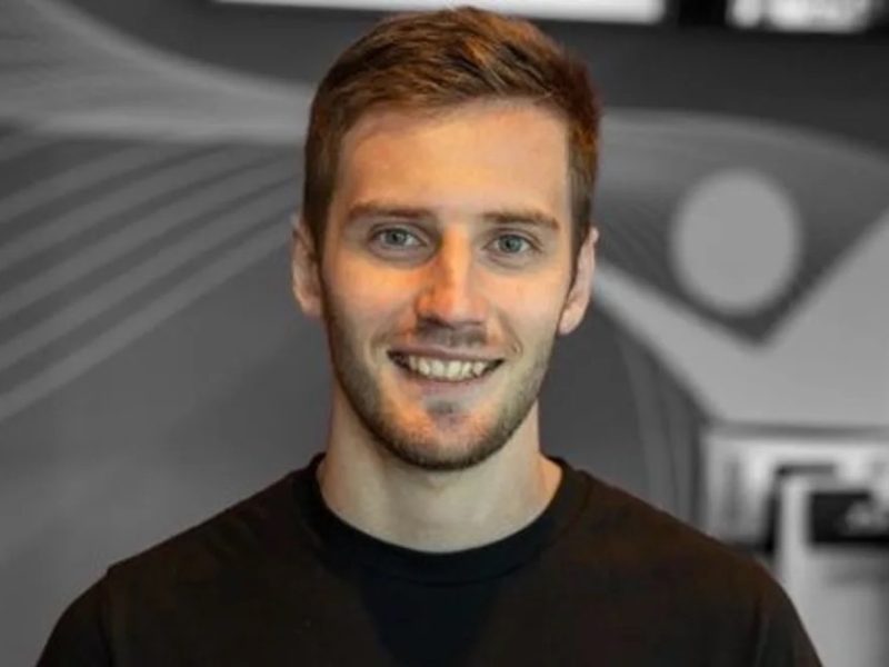 Kiwi skydiver dies in Australia