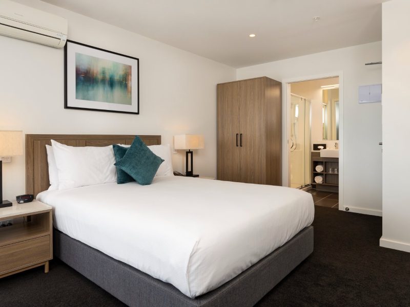 ADP: International guest nights rise in April