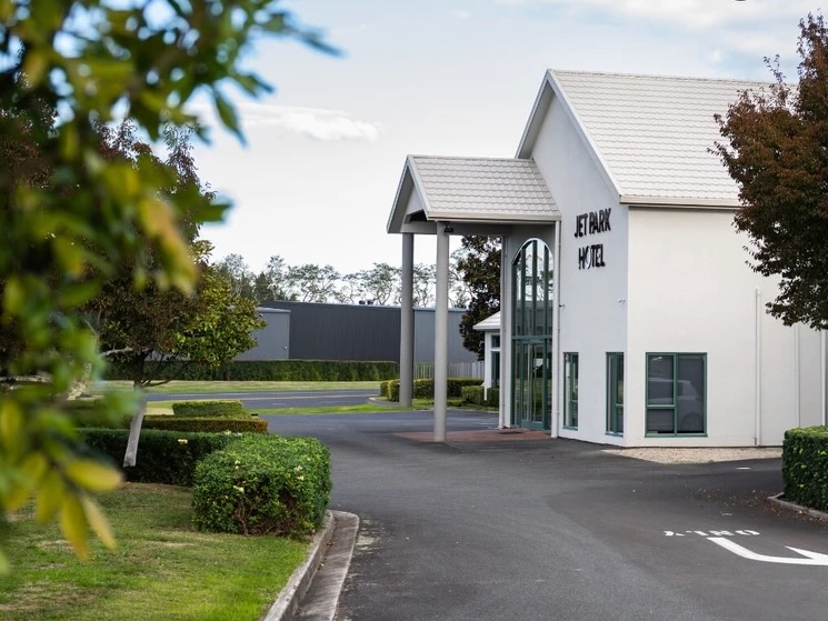 JetPark Hamilton Airport Hotel gets Qualmark Gold
