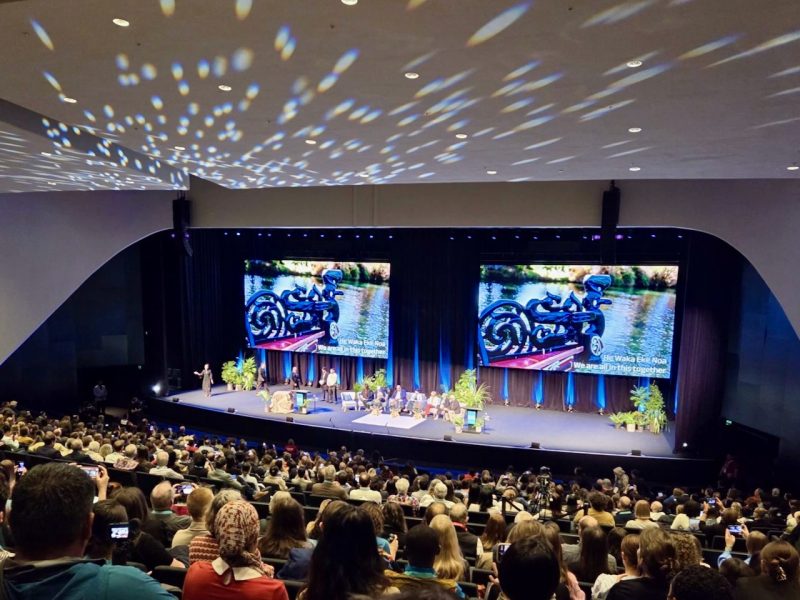 Conference delegates, record Aussies drive monthly arrivals to 93% of pre-Covid