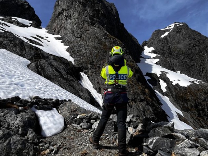 Bodies of climbers recovered in Fiordland, two others missing at Aoraki Mt Cook