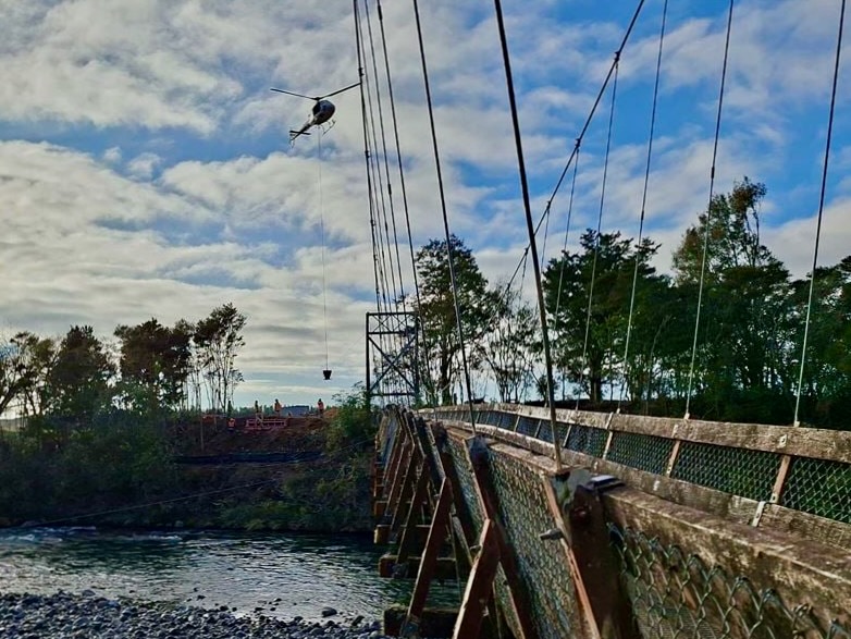 Tongariro bridge project hits “deadman” milestone…